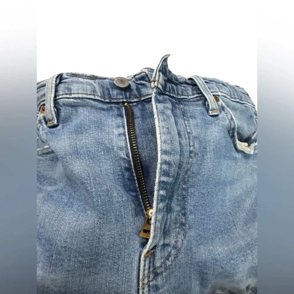 Levi's Men's Relaxed Fit Jeans in Light Blue Premium 510 Denim Sz 33/30 GUC Flaw